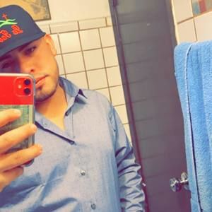 Meet your Posher, Ernesto